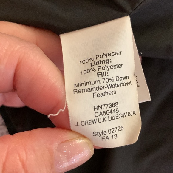 J. CREW Quilted Down Excursion Vest size M - Picture 10 of 11